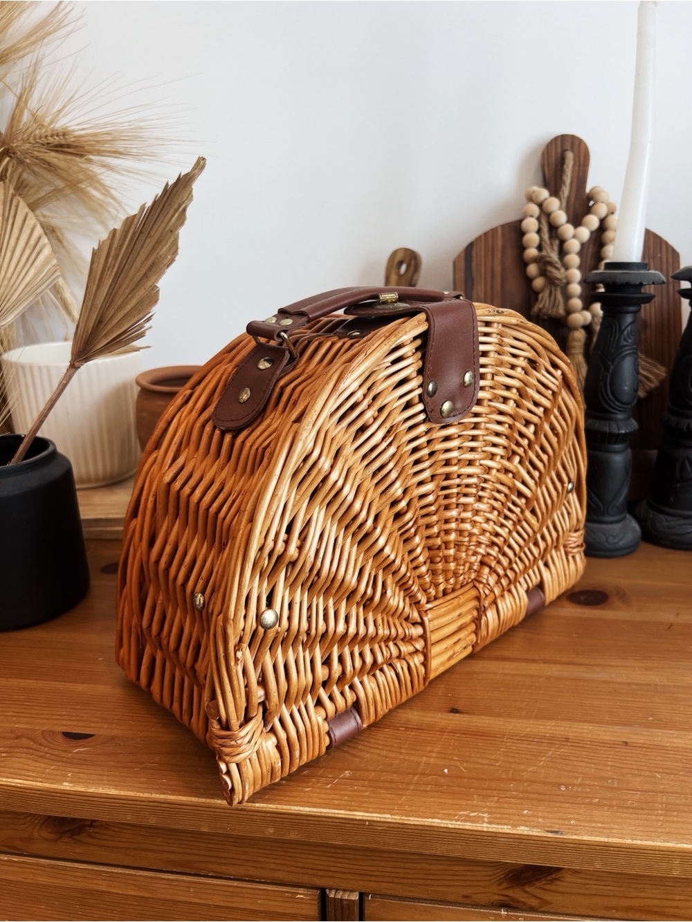Vintage Woven Rattan Half-Moon Picnic Basket/Handbag with Brown Leather Trim - Picture 6 of 6